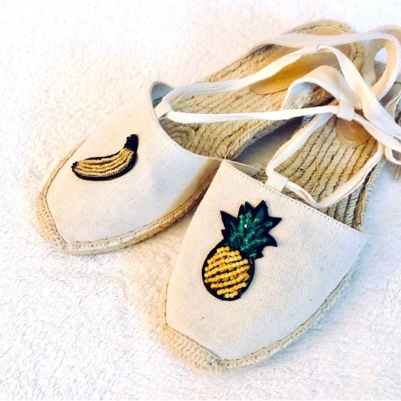 Shoe Dazzle Shoes - sabina summer fruit espadrilles